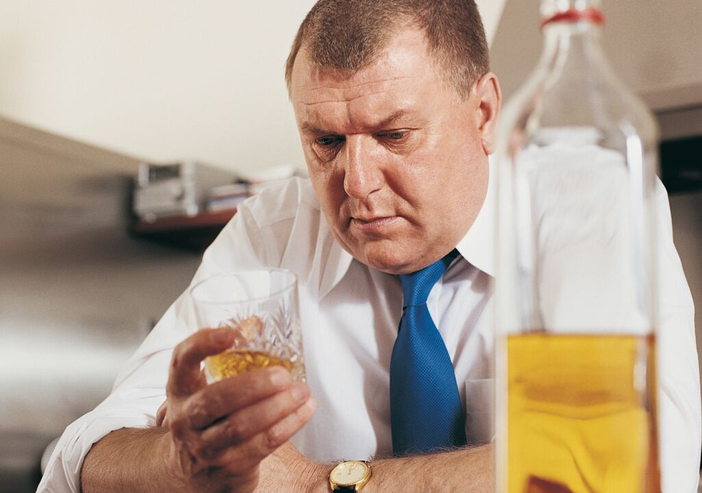 alkolizm belirtileri